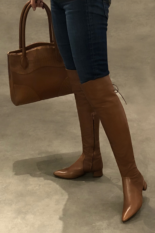 Caramel brown women's leather thigh-high boots. Tapered toe. Low flare heels. Made to measure. Worn view - Florence KOOIJMAN